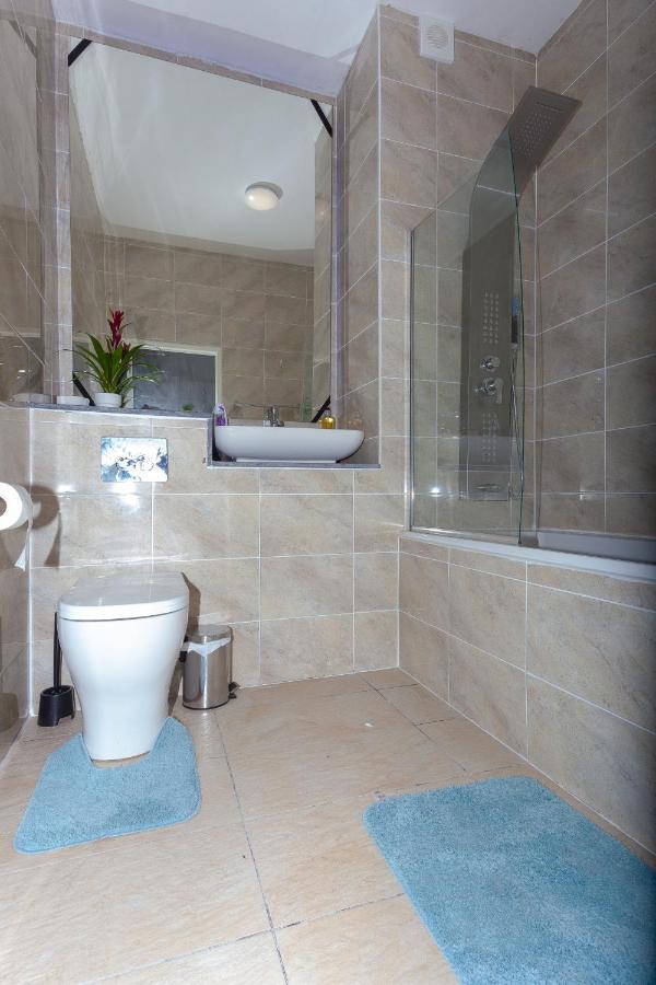 One Bedroom Serviced Smethwick Flat 309 * Birmingham